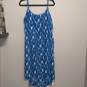 Blue and tan/cream color patterned dress